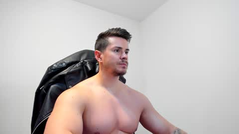 Snapshot of alphagodleatherking92 chatting on 01.07.25 LeatherMaster online show from 01.07.25