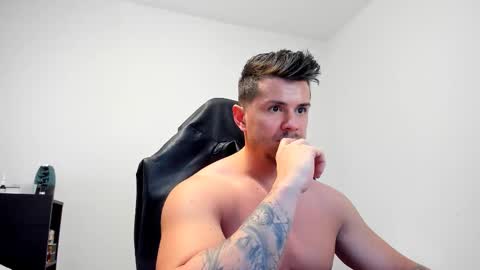 Snapshot of alphagodleatherking92 chatting on 03.02.25 LeatherMaster online show from 03.02.25