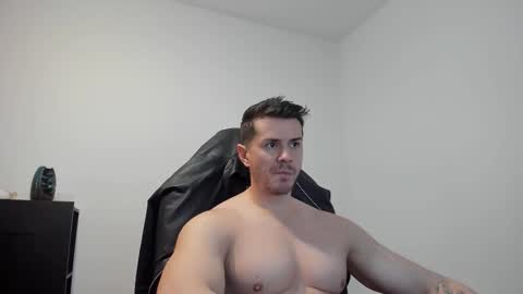 Snapshot of alphagodleatherking92 chatting on 10.27.25 LeatherMaster online show from 10.27.25