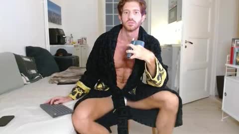 alphahung23 online show from 12.04.25