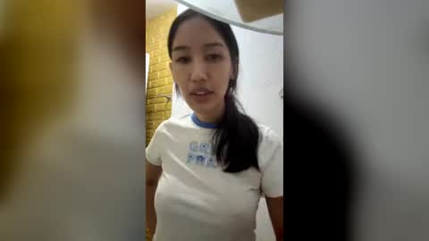 Snapshot of alphaisonline chatting on 06.20.26 sophia betterthanyourx online show from 06.20.26
