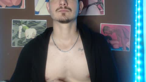 Snapshot of alphamercury chatting on 06.19.26 alphamercury online show from 06.19.26