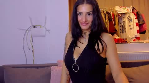 Snapshot of alphaqueenx chatting on 04.23.26 Michelle online show from 04.23.26