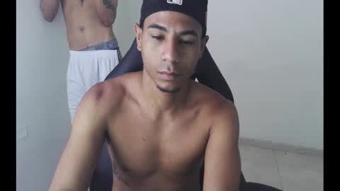 alphas_latins online show from 04.06.26