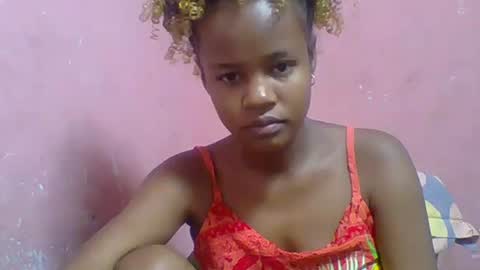 Snapshot of alphosettah chatting on 10.25.25 alphosettah online show from 10.25.25