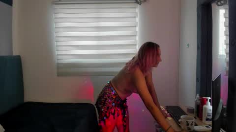 Alter  online show from 09.15.25
