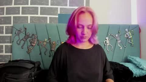 Alter  online show from 10.24.25