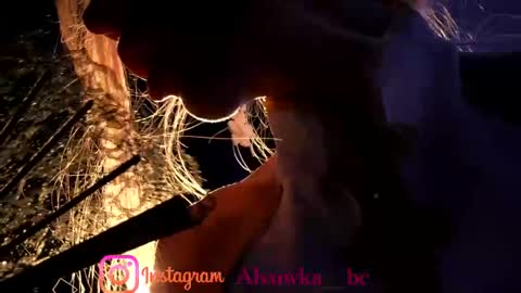 Alvuwka online show from 10.17.25