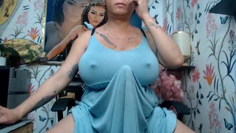 SARAHEYHEYHUGECOCK online show from 03.05.25