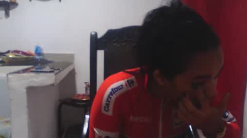 Snapshot of aly826805 chatting on 09.18.25 analia online show from 09.18.25