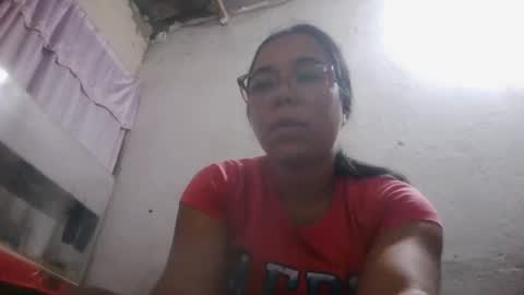 Snapshot of aly826805 chatting on 10.13.25 analia online show from 10.13.25