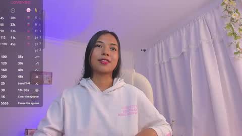 Snapshot of aly_moon chatting on 01.20.25 Im Aly3 online show from 01.20.25