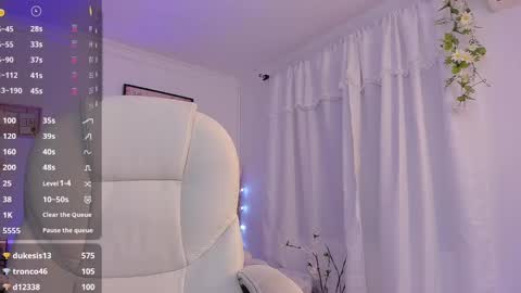 Snapshot of aly_moon chatting on 02.24.25 Im Aly3 online show from 02.24.25
