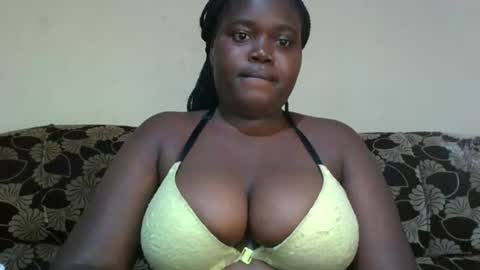 Snapshot of alyabeiby chatting on 04.28.26 alyabeiby online show from 04.28.26