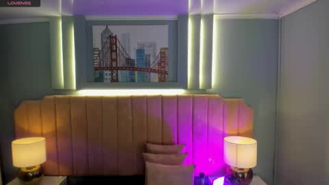 Alys  online show from 09.23.25