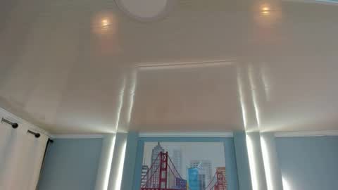 Alys  online show from 10.12.25