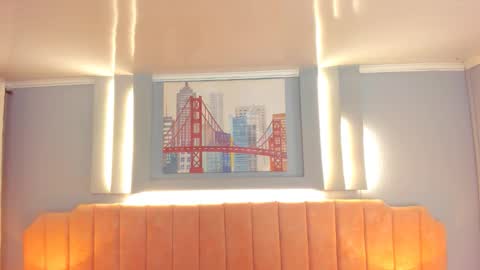 Alys  online show from 10.31.25