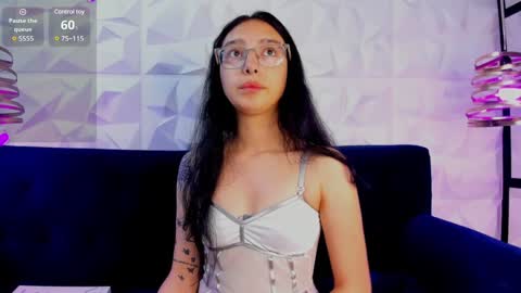 sopie online show from 12.03.24