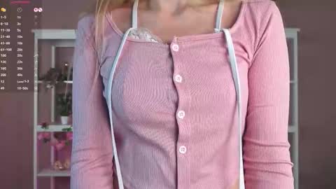 Vanessa online show from 09.21.25