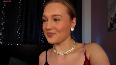 Vanessa online show from 10.10.25