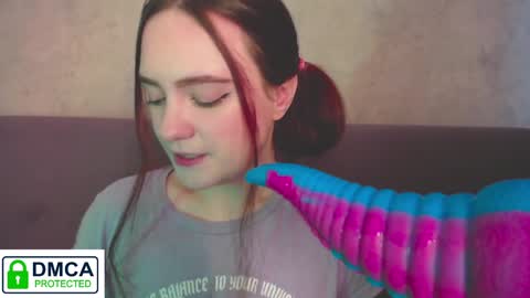 Snapshot of alyssa__scarlet chatting on 12.28.24 Alyssa online show from 12.28.24