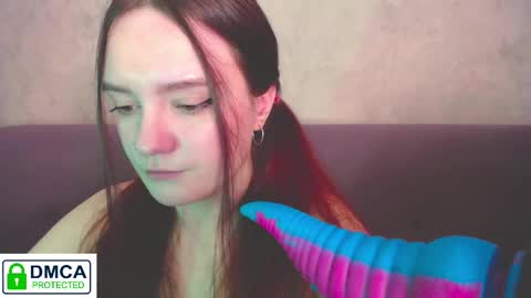 Snapshot of alyssa__scarlet chatting on 10.08.25 Alyssa online show from 10.08.25