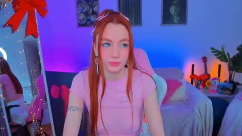 alyssa_smitt online show from 02.06.25
