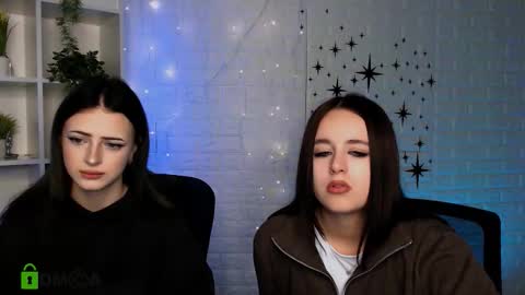 alyssamoan online show from 11.20.25