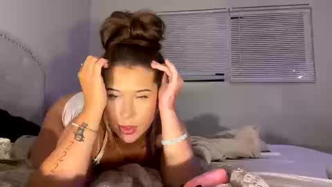 alyssaortega online show from 10.15.25