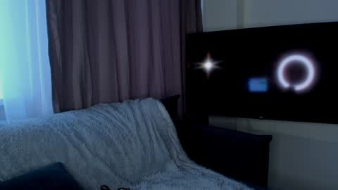 Alyssa  I will be online December 2 at 2000 UTC  online show from 01.31.25