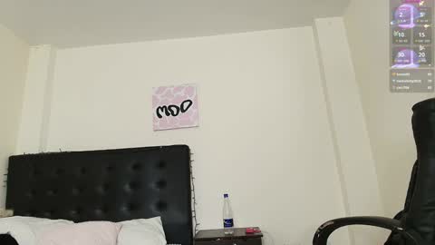 Isabella online show from 01.06.25