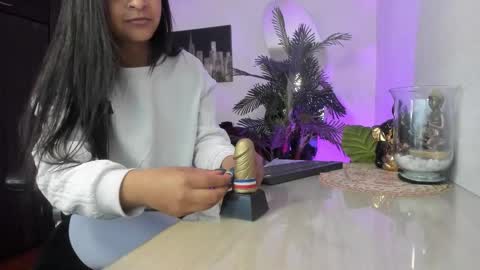 Snapshot of amaia_bushida chatting on 02.23.26 anny online show from 02.23.26