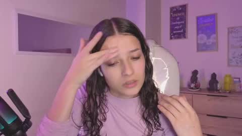 Snapshot of amaia_daniells chatting on 10.09.25 B I A N C A online show from 10.09.25