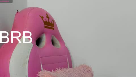 Snapshot of amaia_mendoza chatting on 01.27.25 Amaia Mendoza online show from 01.27.25