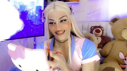 amal_baddel_ online show from 02.20.25