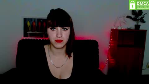 Snapshot of amali_ivanna_smit chatting on 12.12.24 Ivanna online show from 12.12.24