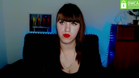 Snapshot of amali_ivanna_smit chatting on 12.19.24 Ivanna online show from 12.19.24