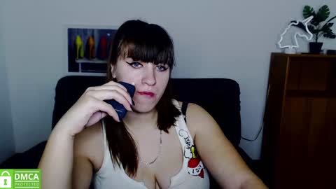 Snapshot of amali_ivanna_smit chatting on 12.26.24 Ivanna online show from 12.26.24