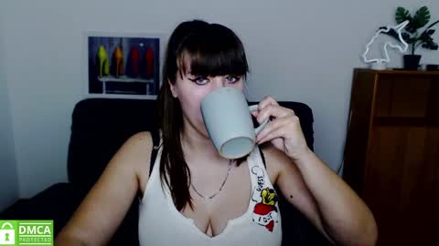 Snapshot of amali_ivanna_smit chatting on 12.26.24 Ivanna online show from 12.26.24
