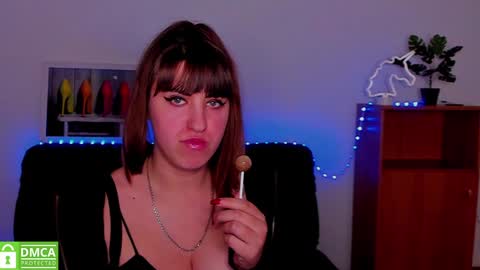 Snapshot of amali_ivanna_smit chatting on 02.06.25 Ivanna online show from 02.06.25