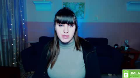 Snapshot of amali_ivanna_smit chatting on 02.11.25 Ivanna online show from 02.11.25