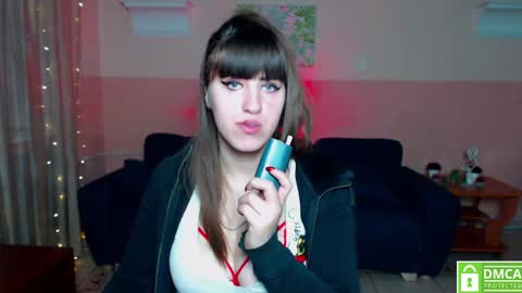 Snapshot of amali_ivanna_smit chatting on 02.14.25 Ivanna online show from 02.14.25