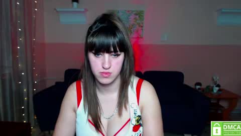 Snapshot of amali_ivanna_smit chatting on 02.14.25 Ivanna online show from 02.14.25