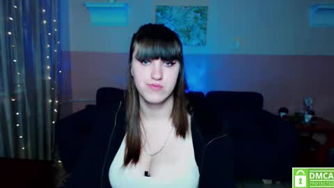 Snapshot of amali_ivanna_smit chatting on 02.18.25 Ivanna online show from 02.18.25