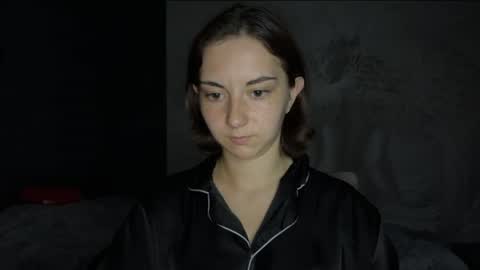 Snapshot of amalia_lambert13 chatting on 06.25.26 amalia_lambert13 online show from 06.25.26