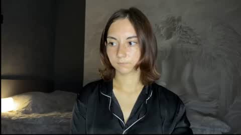 Snapshot of amalia_lambert13 chatting on 08.06.26 amalia_lambert13 online show from 08.06.26