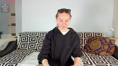 Snapshot of amalia_mio chatting on 05.02.26 Amalia online show from 05.02.26
