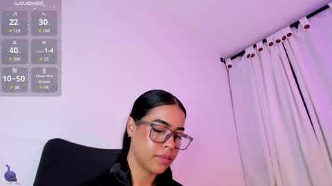 Amalia    real MIA  online show from 01.27.25