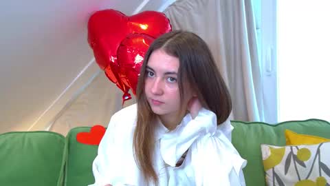 Amalia online show from 02.18.25