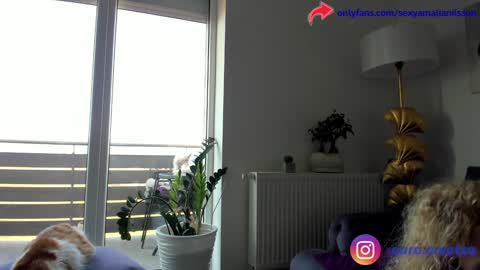 Amalia Nilsson  online show from 01.08.25